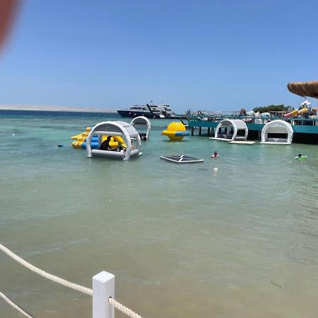 Serafy City Center Hostel And Pool For Foreigners Adults Only Hurgada Dış mekan fotoğraf