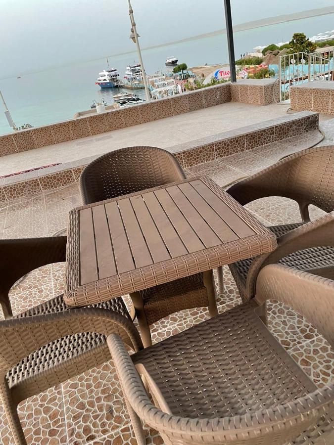 Serafy City Center Hostel And Pool For Foreigners Adults Only Hurgada Dış mekan fotoğraf